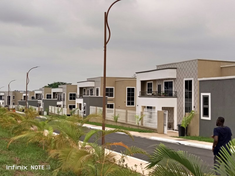 President Akufo-Addo inaugurates residential complex for Court of Appeal Judges